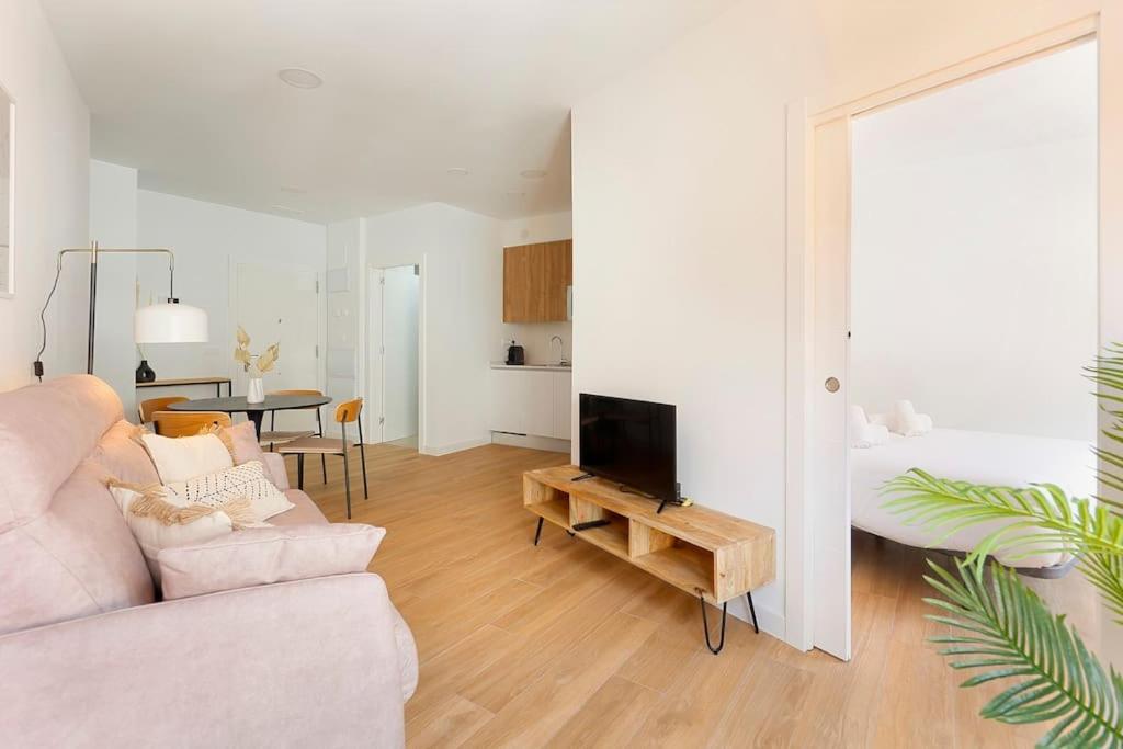 Apartamentos Aptio Oviedo Exteriör bild