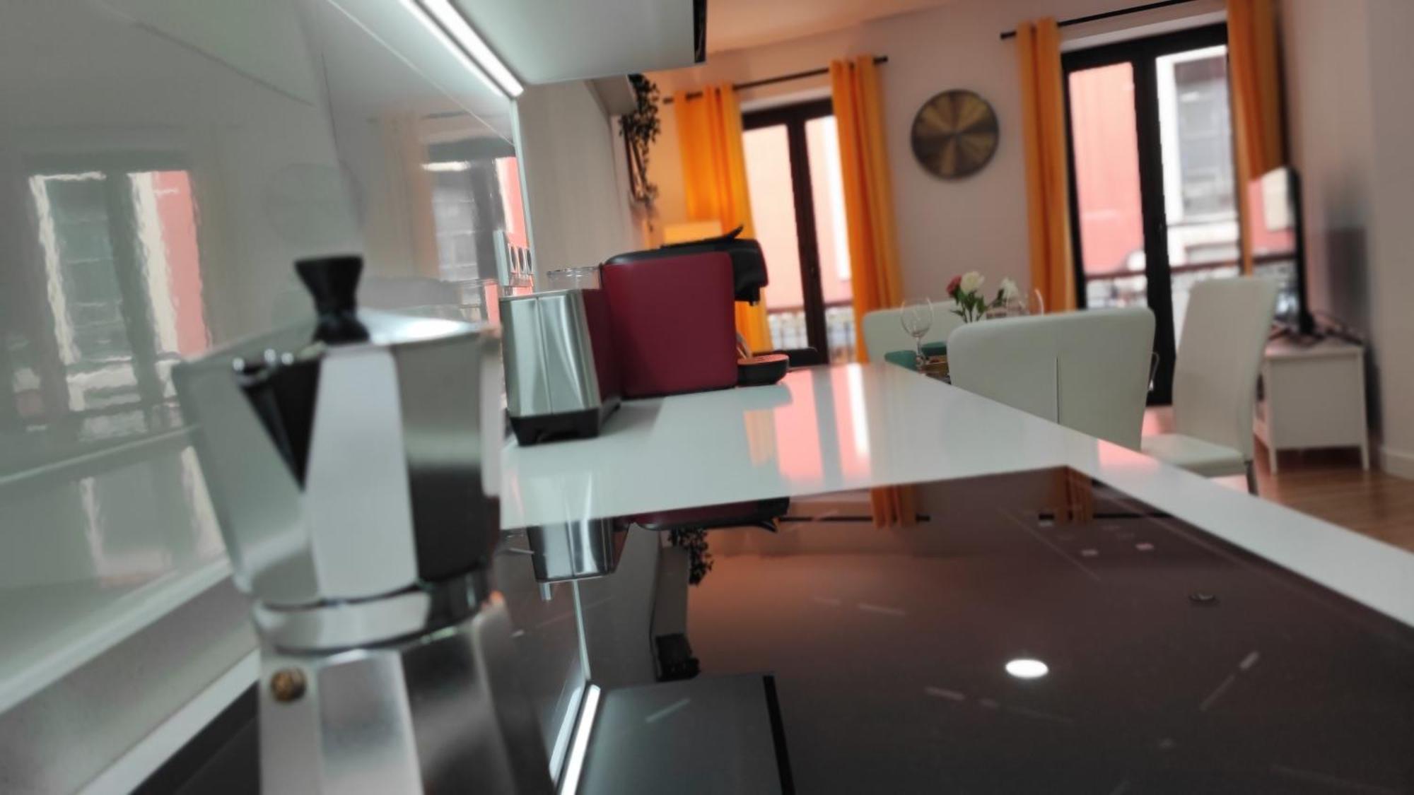 Apartamentos Aptio Oviedo Exteriör bild