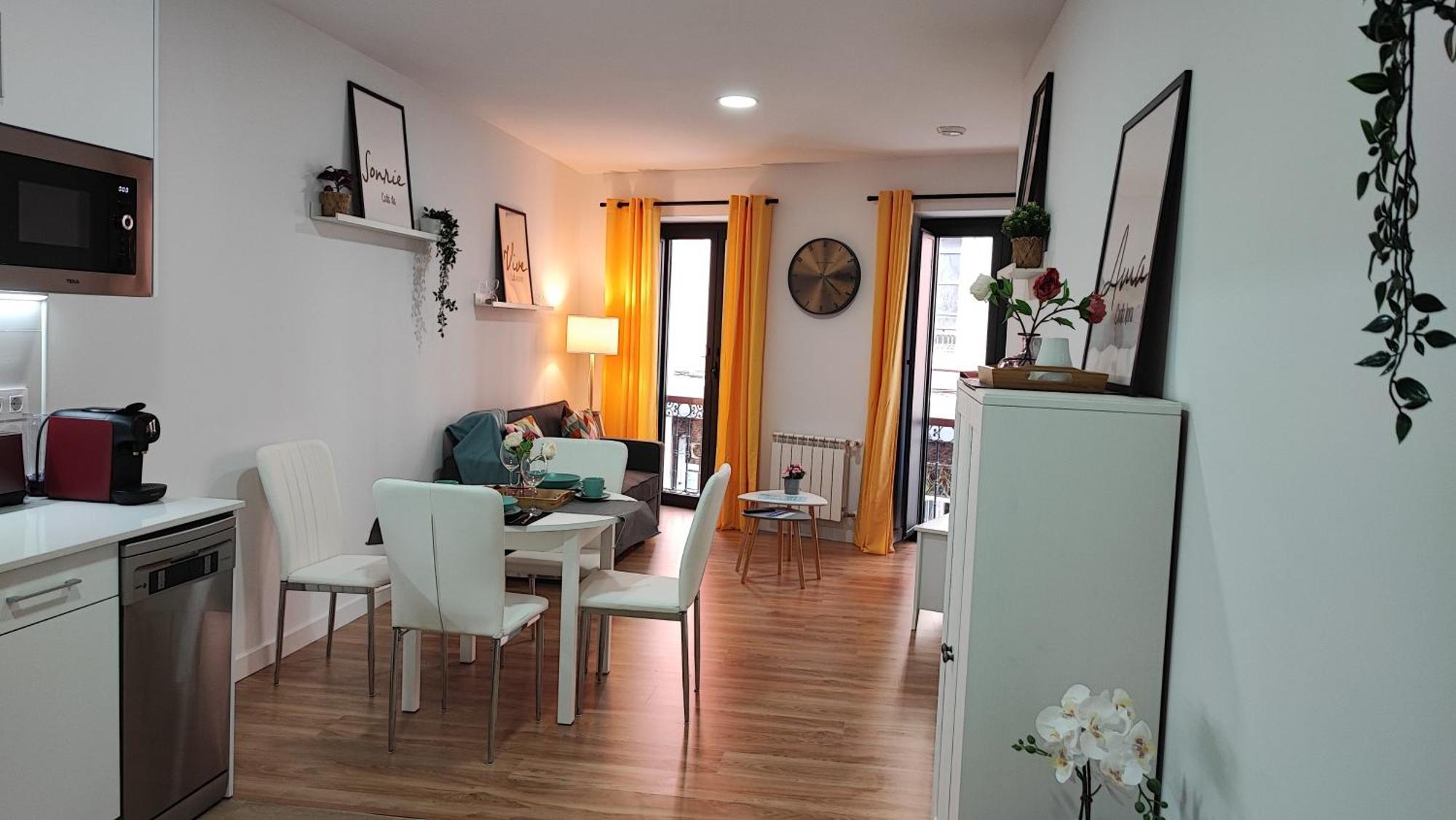 Apartamentos Aptio Oviedo Exteriör bild