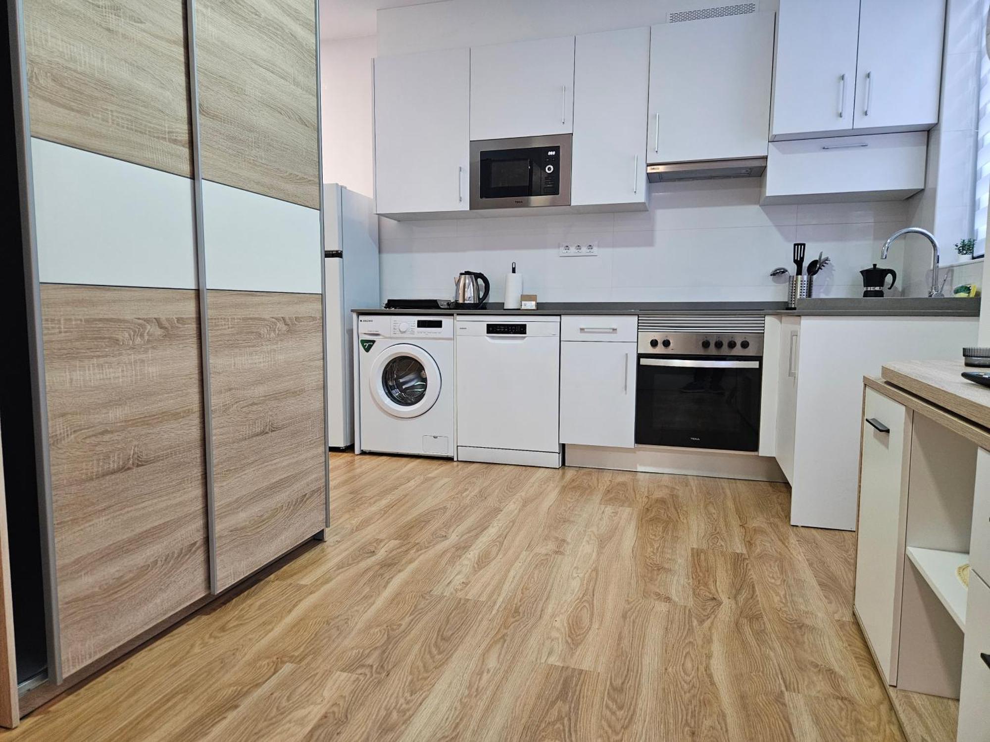 Apartamentos Aptio Oviedo Exteriör bild