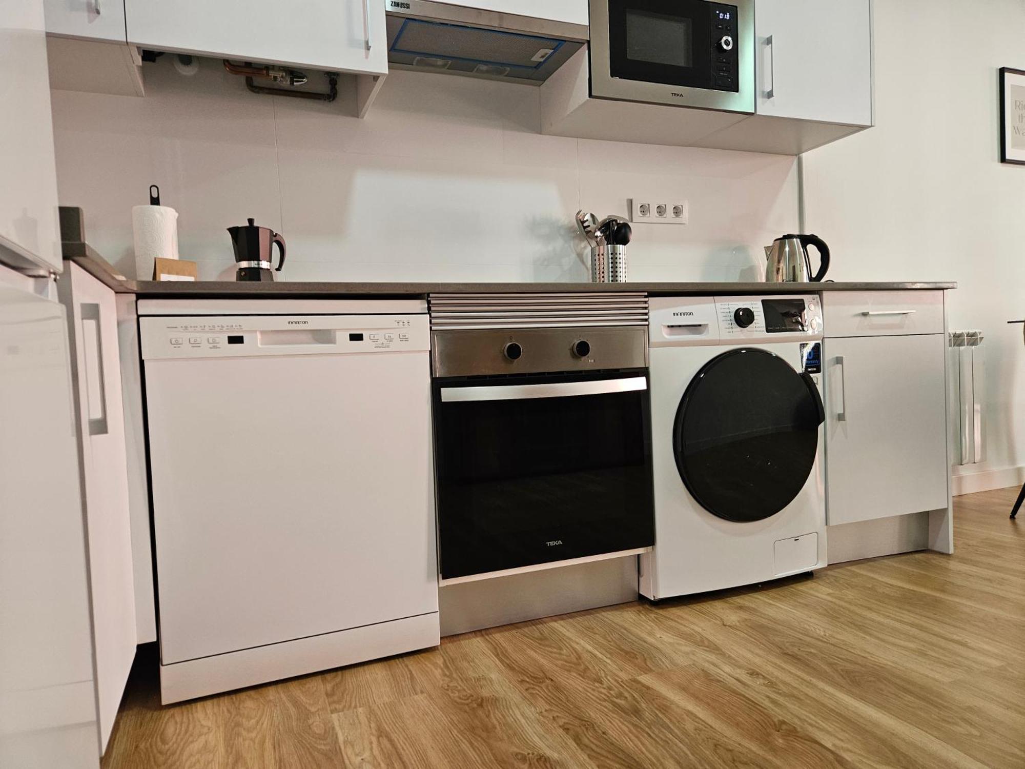 Apartamentos Aptio Oviedo Exteriör bild