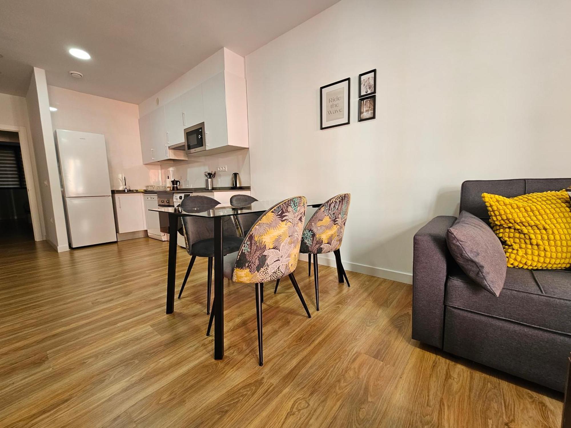 Apartamentos Aptio Oviedo Exteriör bild