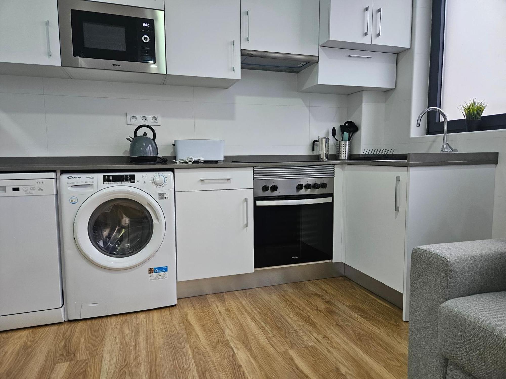 Apartamentos Aptio Oviedo Exteriör bild
